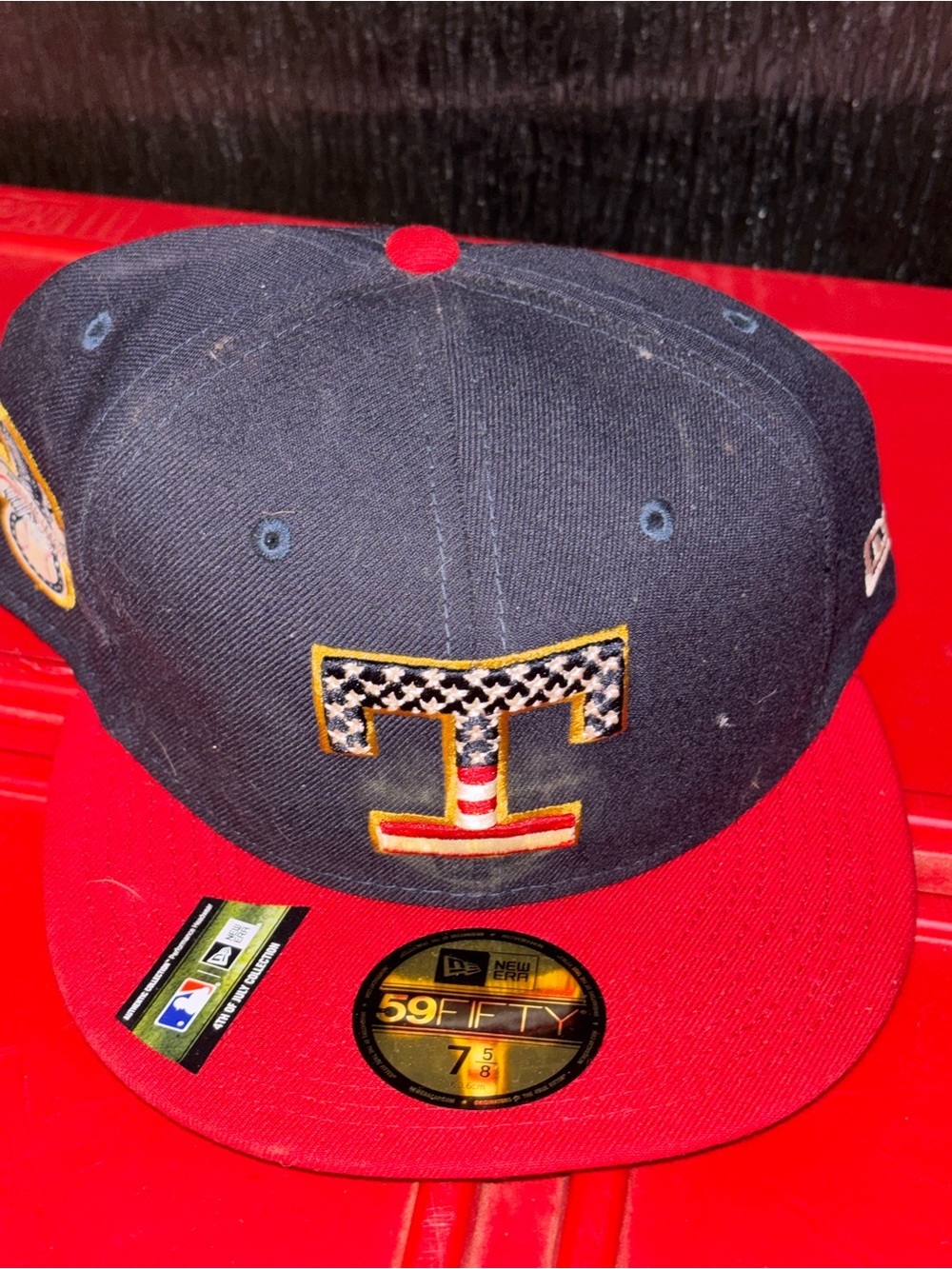 New Era Fitted Hat - Picture 2 of 9